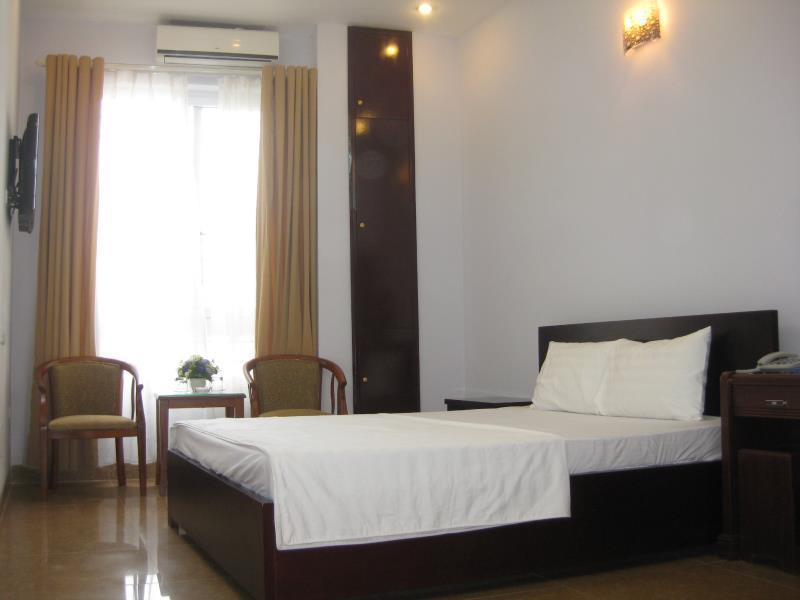 Nhiet Doi Hotel Tuy Hoa Εξωτερικό φωτογραφία