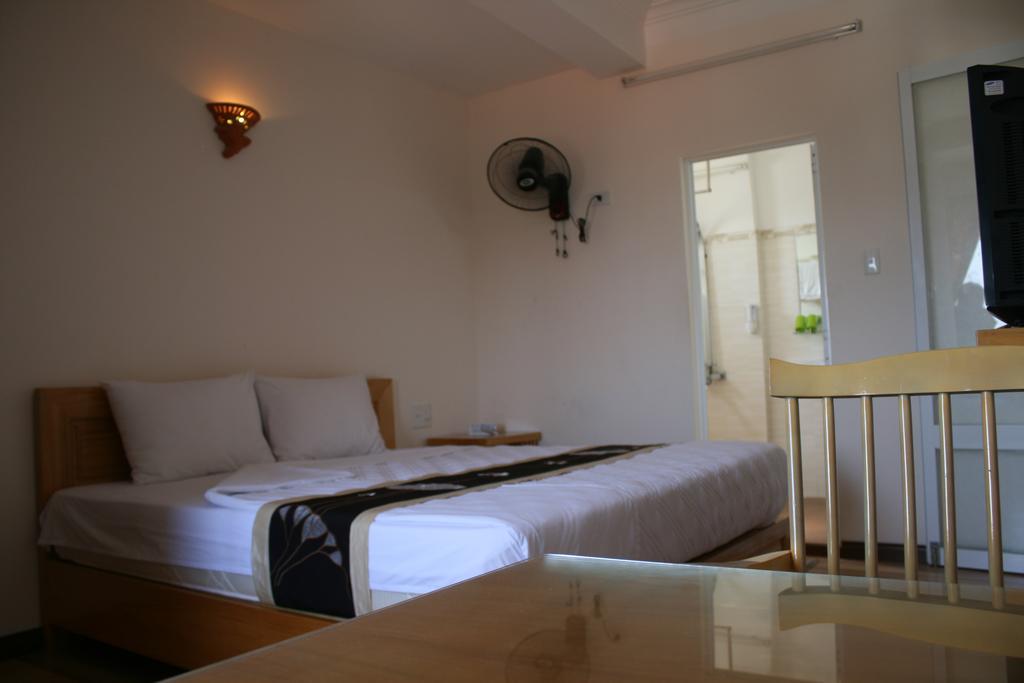 Nhiet Doi Hotel Tuy Hoa Εξωτερικό φωτογραφία